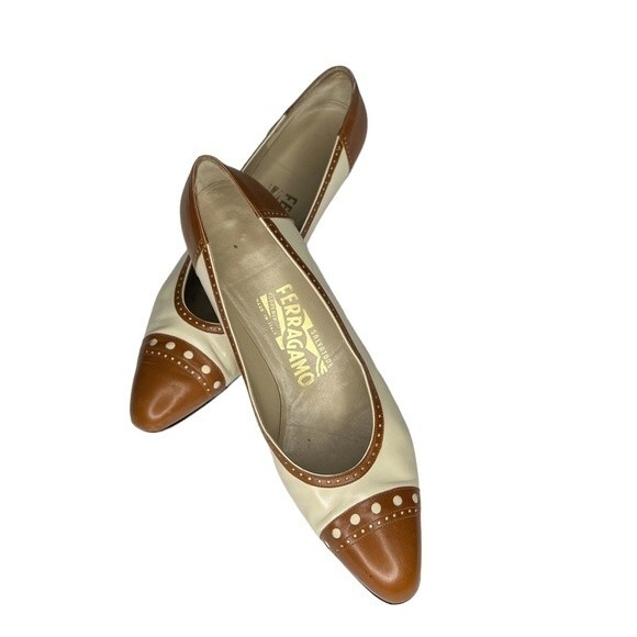 Salvatore Ferragamo Leather Heel Pumps Creamy White/Brown Made In Italysize 8